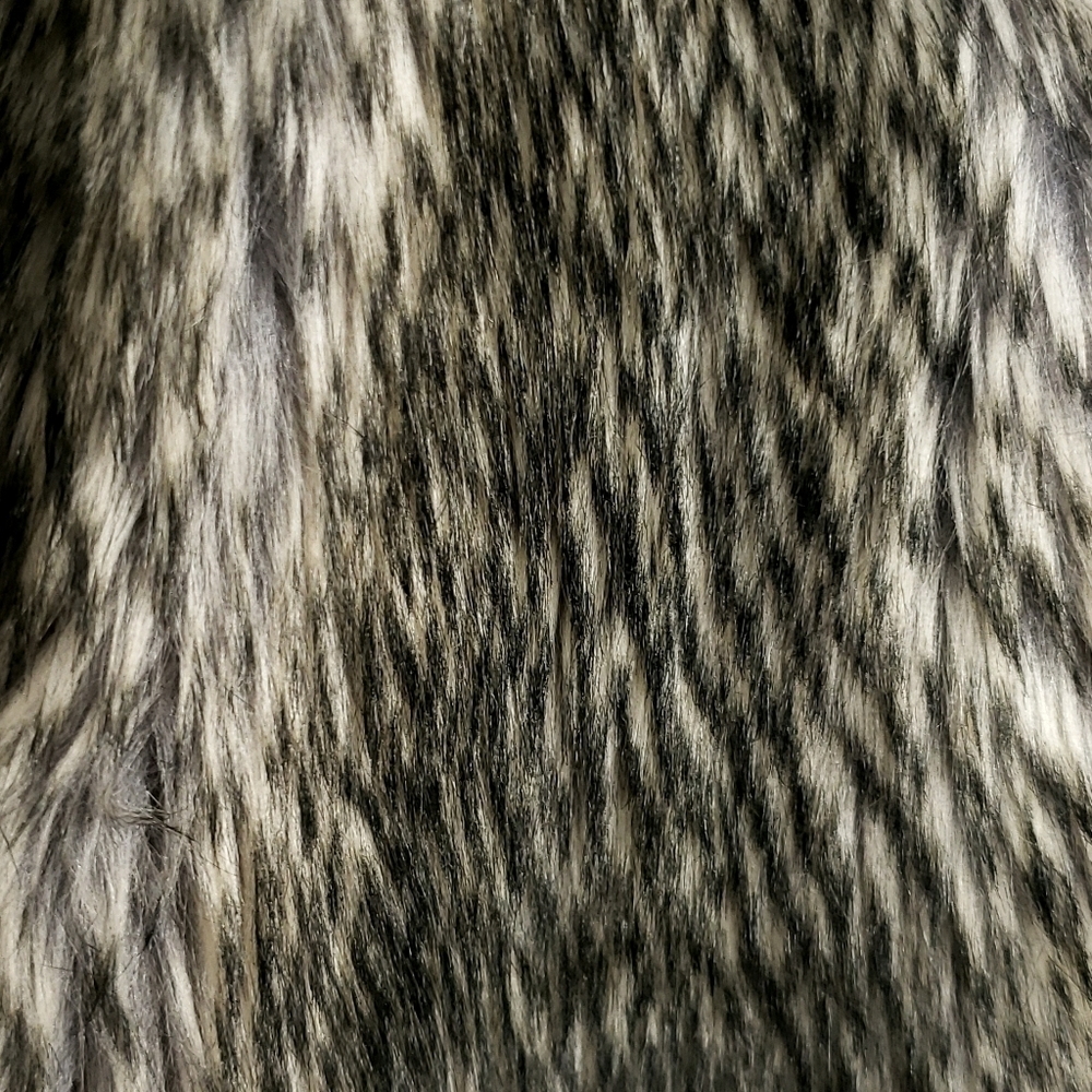Ann Taylor Factory open front faux fur knit vest M - Picture 7 of 9